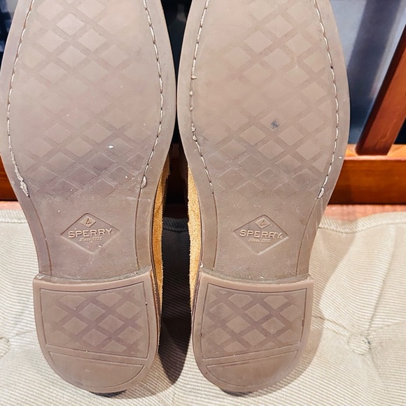 Sperry Brown Suede Loafers with Tassel Accents - Picture 6 of 16